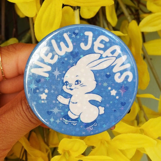 NewJeans Logo Button