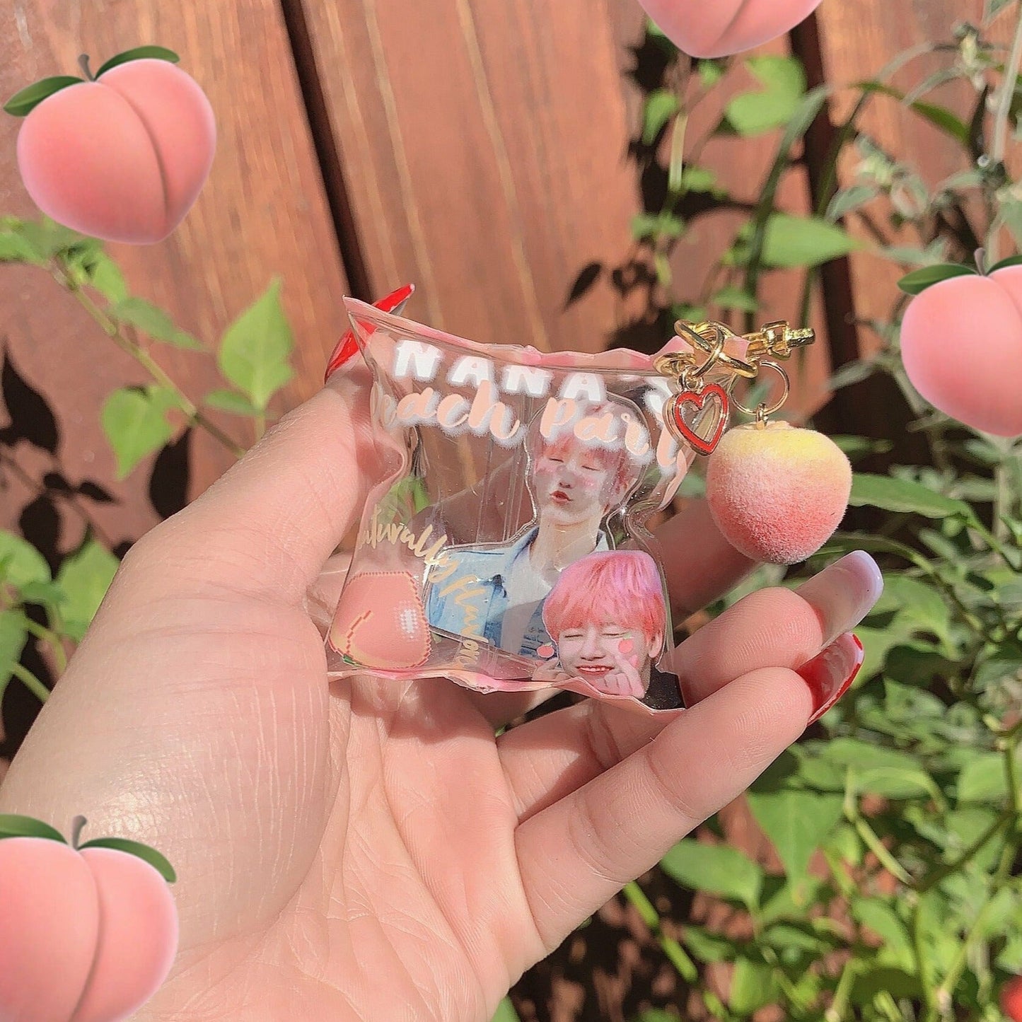 JAEMIN Peach Candy Bag Keychain - MilkBunn Co. NCT Dream Jaemin, peach inspired candy bag keychain, charms.